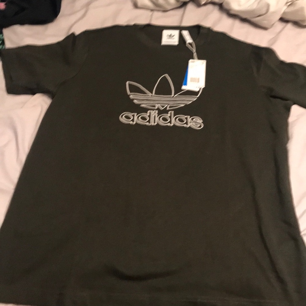 Men’s adidas outline tee olive large